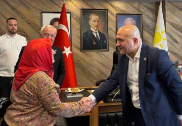 İYİ Partili Usta’dan emekli maaşı tepkisi: ‘2002’de 19 çeyrek altın alınırken, 2025’te sadece 3’ - Videolu Haber