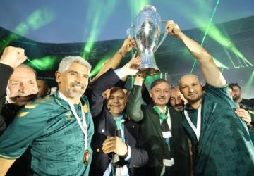 Kocaelispor Şampiyonluk Kupasını Kaldırdı!