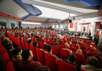 Manisa Büyükşehir Belediyesi'nden Gençlik Senfoni Orkestrası Kuruluyor