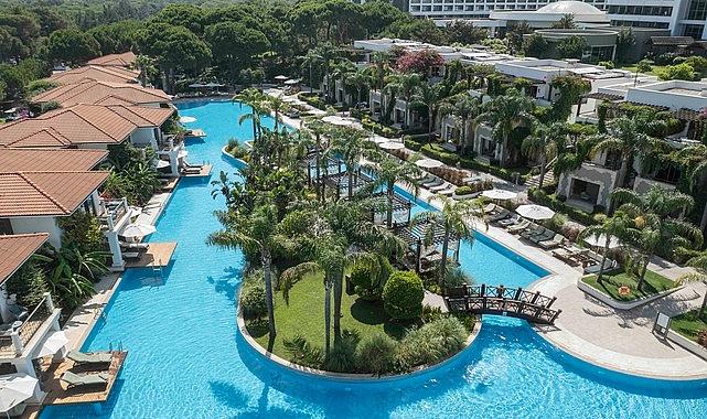 Bayramda iyi hissetmenin adresi: Ela Excellence Resort Belek Bayramda iyi hissetmenin adresi: Ela Excellence Resort Belek