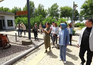 Kadın Erkek Fırsat Eşitliği Komisyonu Üyeleri Yaşam Köyünü Gezdi
