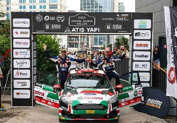 Castrol Ford Team Türkiye, Yeşil Bursa Rallisi'nde Sınıfını Domine Etti ve Markalar Kupasını Kaldırdı!