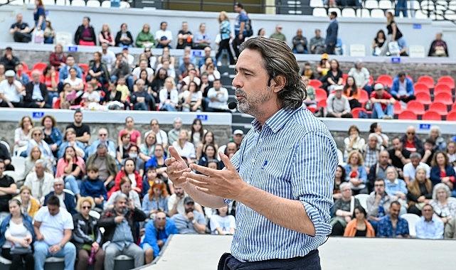 İZKİTAP'a Soykan ve Ağırel ile veda