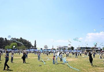 Başkan Çerçioğlu çocukları Uçurtma Şenliği'nde buluşturdu