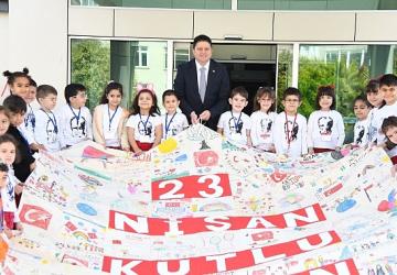 Kadıköy'de 23 Nisan Şenliği