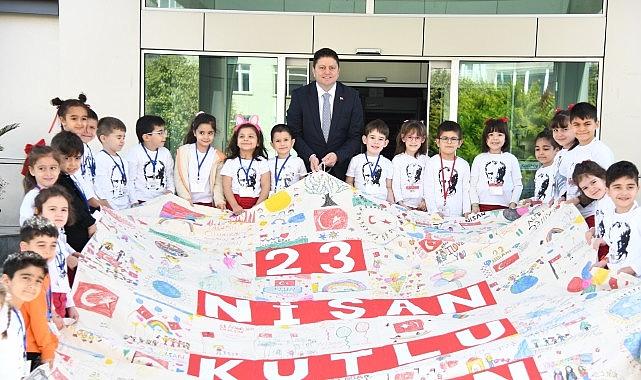 Kadıköy'de 23 Nisan Şenliği