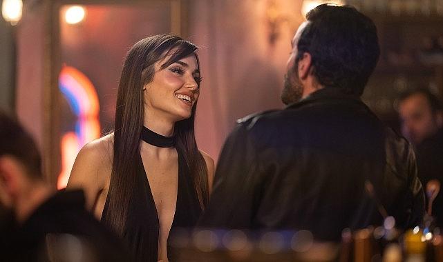 Hande Erçel ve Barış Arduç'un Başrollerinde Yer Aldığı Disney+'ın 'Aşkı Hatırla' Dizisinden Yeni Tanıtım Yayınlandı! Hande Erçel ve Barış Arduç'un Başrollerinde Yer Aldığı Disney+'ın 'Aşkı Hatırla' Dizisinden Yeni Tanıtım Yayınlandı!