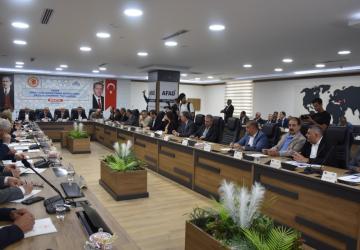Başkan Sadıkoğlu, sorunları aktarıp destek talebinde bulundu