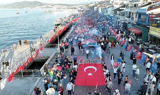 Mudanya'da 19 Mayıs Coşkusu Meydanlara Taştı