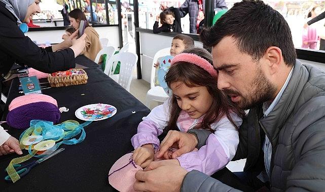 KO-MEK'te 23 Nisan coşkusu renkli şapkalara yansıdı