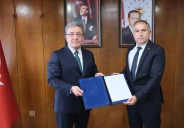 DEÜ’de Emekçilere Toplu Sözleşme Sevinci