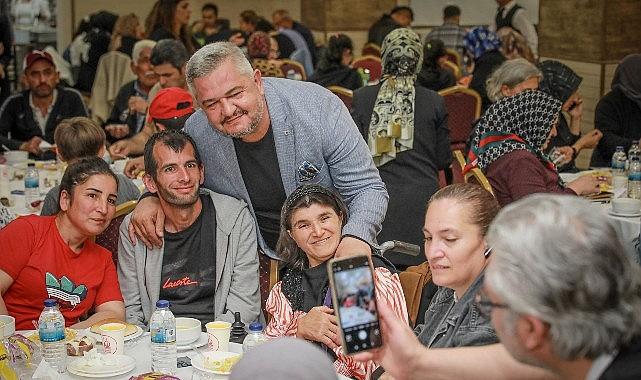 Keçiören'de Çifte Kutlama Keçiören'de Çifte Kutlama