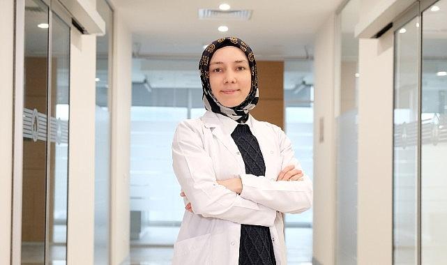 İmplant çevresinde oluşabilecek enfeksiyona dikkat! İmplant çevresinde oluşabilecek enfeksiyona dikkat!