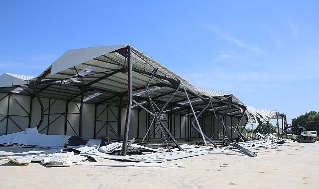 Nilüfer'de iki kaçak fabrika yerle bir edildi Nilüfer'de iki kaçak fabrika yerle bir edildi
