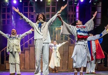 Bursa Şehir Tiyatrosu “Kısa Süren Saltanat" Oyunuyla İstanbul'da