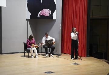 Aliağa'da Gül Bayramı Etkinliği Düzenlendi