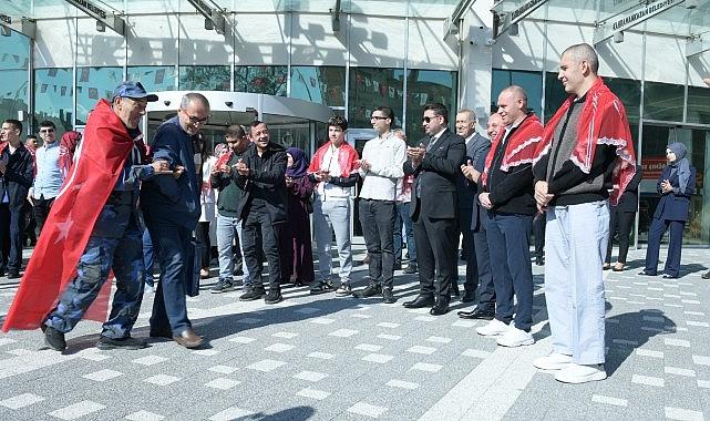 Engel Tanımayan Yürekler Vatan Sevgisiyle Yemin Etti