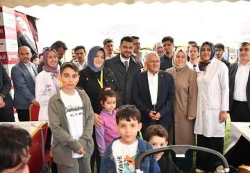Kayseri'de 2. Çocuk Kitap Fuarı Minik Okurlarla Buluştu