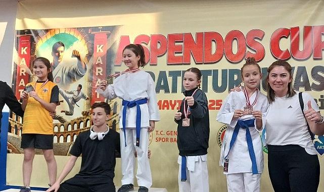Aliağalı Karateciler Aspendos Cup Karate Turnavası'nda Aliağalı Karateciler Aspendos Cup Karate Turnavası'nda