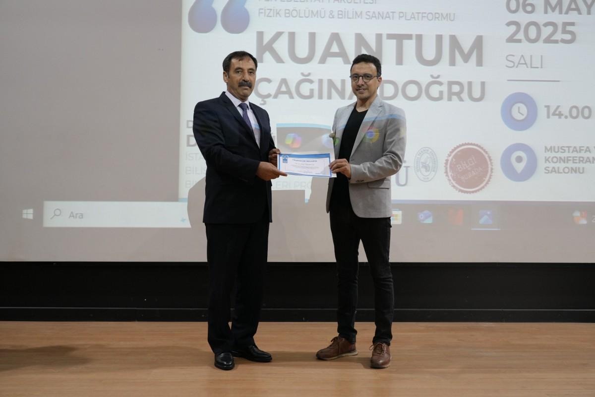 Adıyaman Üniversitesi’nde 'Kuantum Çağına Doğru' konferansı düzenlendi Adıyaman Üniversitesi’nde 'Kuantum Çağına Doğru' konferansı düzenlendi