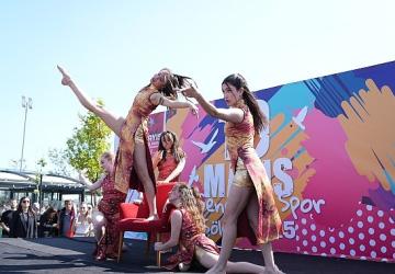 Kadıköy'de 19 Mayıs Atatürk'ü Anma, Gençlik ve Spor Bayramı coşkuyla kutlandı.