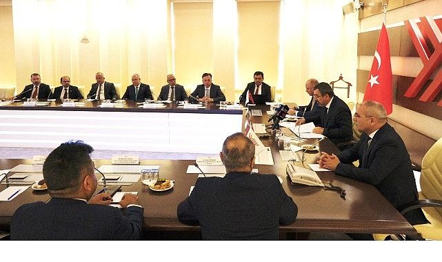 Ege Üniversitesi ile birlikte üç üniversitenin makine ve enerji mühendisliği öğrencilerine burs ve istihdam sağlanacak Ege Üniversitesi ile birlikte üç üniversitenin makine ve enerji mühendisliği öğrencilerine burs ve istihdam sağlanacak