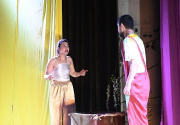 Osmangazi Belediyesi'nden çocuklara tiyatro şöleni