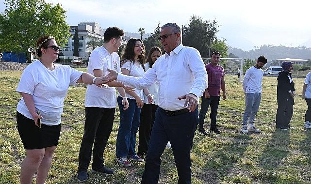 Hıdırellez ateşi Kemer'de yakıldı Hıdırellez ateşi Kemer'de yakıldı