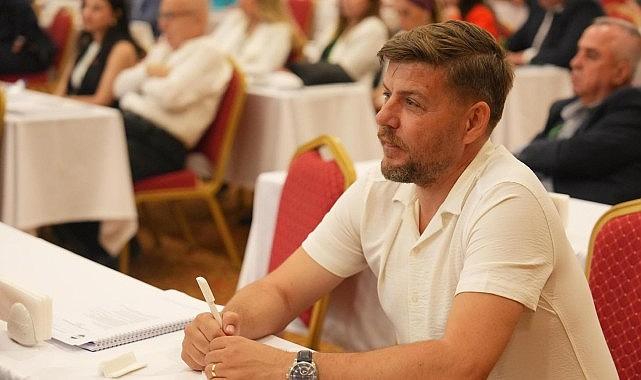 ÇBB Toplantısı Edremit'te Gerçekleştirildi ÇBB Toplantısı Edremit'te Gerçekleştirildi