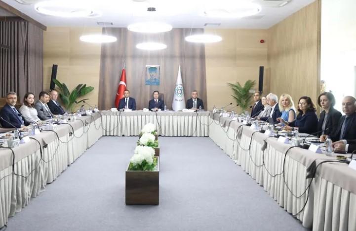Sezon Öncesi Muğla Kıyılarında Hazırlıklar Tam Gaz Sezon Öncesi Muğla Kıyılarında Hazırlıklar Tam Gaz