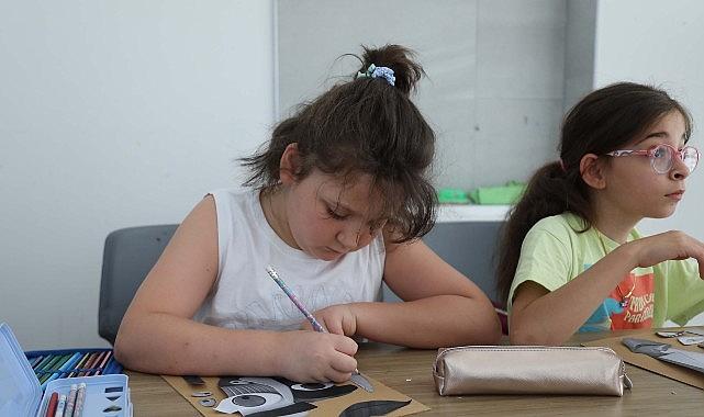 Felsefeden Mutfak İşlerine 23 Nisan Çocuk Evi'nde Yeni Dönem Başlıyor