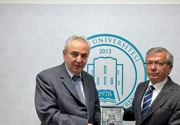 KTO Karatay Üniversitesi ve Girne Üniversitesi Arasında İş Birliği Protokolü İmzalandı