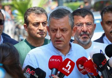 Özgür Özel: ‘Gözü dönmüş İsrail’i net, kesin bir dille kınıyoruz’