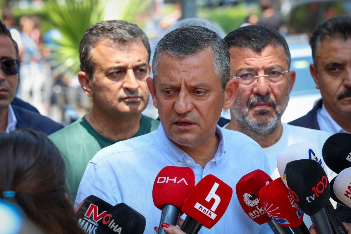 Özgür Özel: ‘Gözü dönmüş İsrail’i net, kesin bir dille kınıyoruz’ Özgür Özel: ‘Gözü dönmüş İsrail’i net, kesin bir dille kınıyoruz’