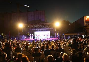 Başkan Çerçioğlu Aydınlıları Kültür ve Sanat Etkinlikleri ile Buluşturmaya Devam Ediyor