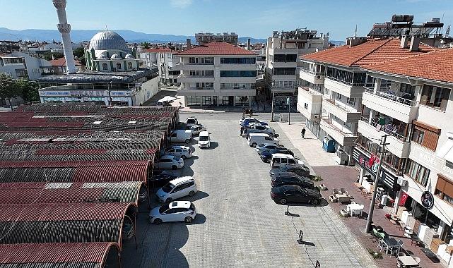 Akçay Mahallesi'nde Kapalı Pazaryeri Çevresi Yenilendi Akçay Mahallesi'nde Kapalı Pazaryeri Çevresi Yenilendi