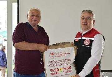 Ayçiçeği Üreticilerine Yerli Tohum Desteği