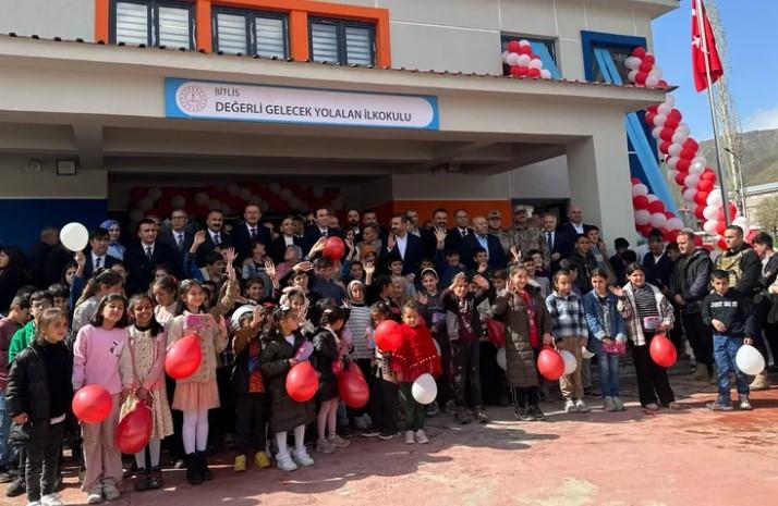 Bitlis’te 11’inci Köy Okulu Hizmete Açıldı Bitlis’te 11’inci Köy Okulu Hizmete Açıldı