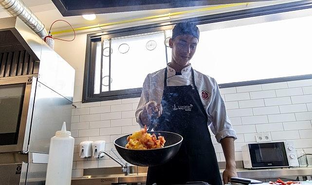 Karşıyaka'ya 'Gastro Genç' gururu Karşıyaka'ya 'Gastro Genç' gururu