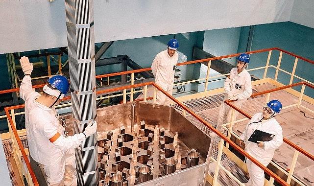 Rosatom: Novovoronezh NGS VVER-1200 Reaktörüne İlk 5'inci Nesil Yakıt Yüklemesi Yapıldı Rosatom: Novovoronezh NGS VVER-1200 Reaktörüne İlk 5'inci Nesil Yakıt Yüklemesi Yapıldı