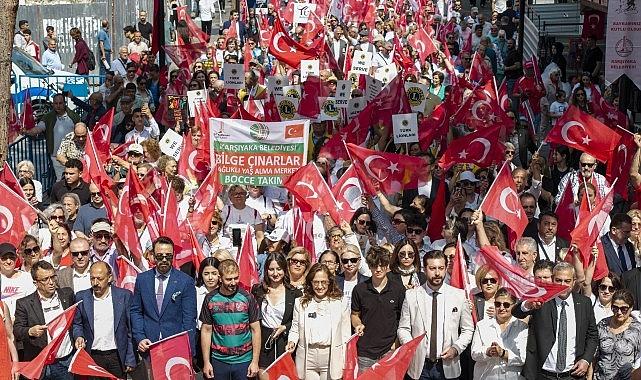 Karşıyaka'da omuz omuza 19 Mayıs yürüyüşü!