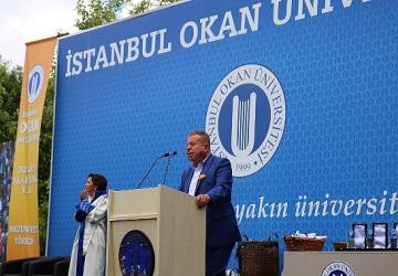Okan'da mezuniyet sevinci