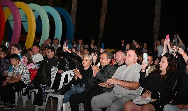 Kemer'de “Yaza merhaba partisi"