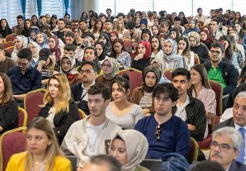 "Konya'dan Zirveye: Hakan Aran KTO: Karatay'da Tecrübelerini Paylaştı"