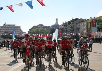 Pedallar 19 Mayıs ruhu ile çevrildi