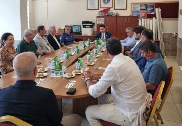 Kaymakam Seyhan Şehit Musa Vuruşkan Ortaokulu'nun etkinliğine katıldı