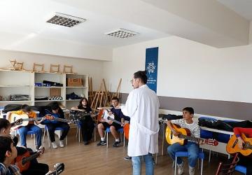 Başkan Çerçioğlu'ndan geleceğin sanatçılarına tam destek