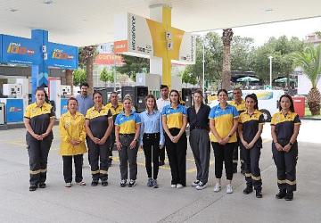 İzmir'de bir ilk: “Kadın ve Yeşil İstasyon" hizmete girdi