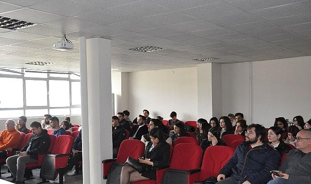 Dr. Çisem Altunayar Ünsanal “Fen Bilimleri Enstitüsünden NASA'ya Yolculuk" hikâyesini anlattı