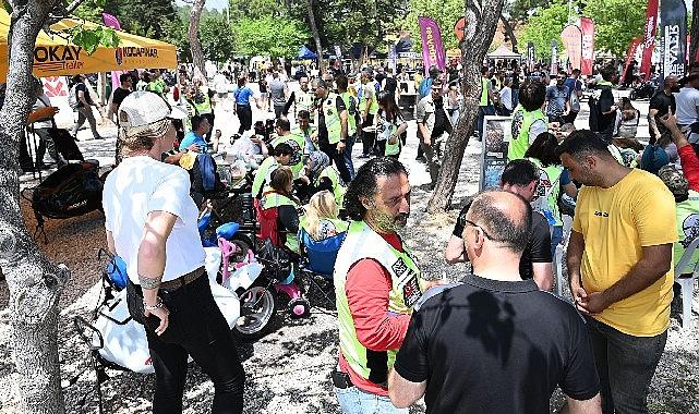 Motosiklet tutkunları Kemer'de buluştu